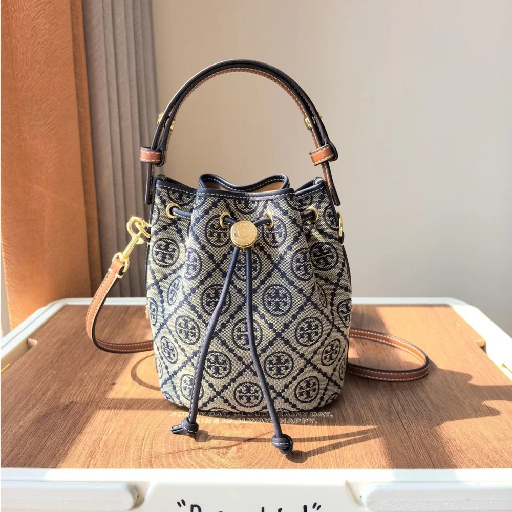 tory burch bag